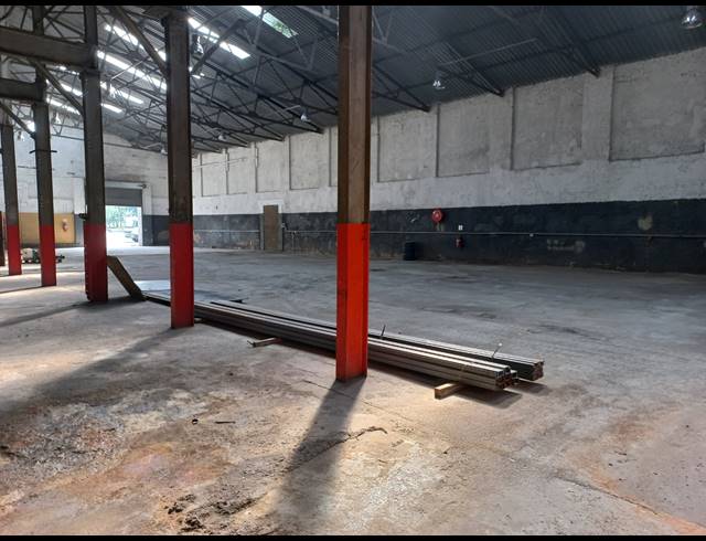 1,260M² FACTORY TO LET IN ANGELO